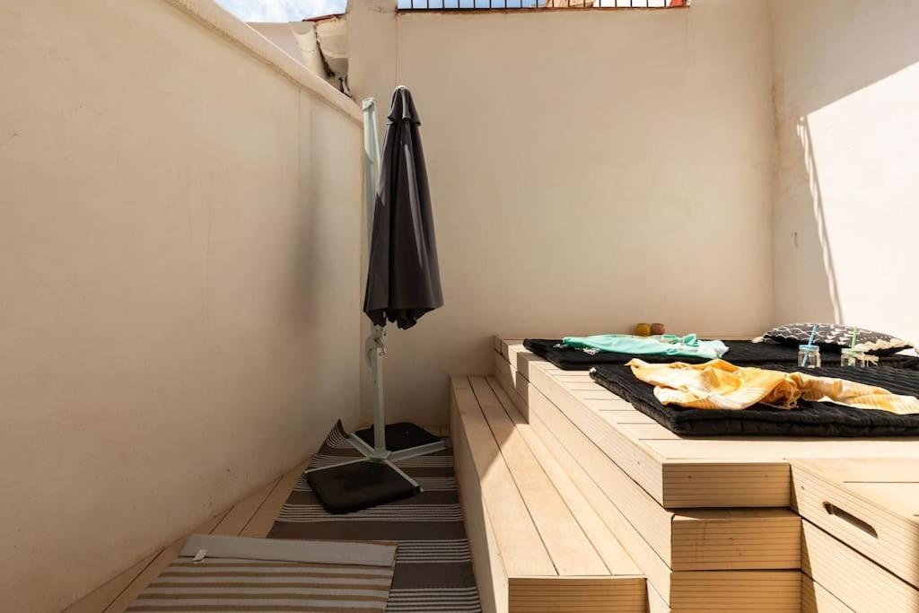 Cozy Loft Patio+Pool +Wifi Apartment Valencia Exterior photo